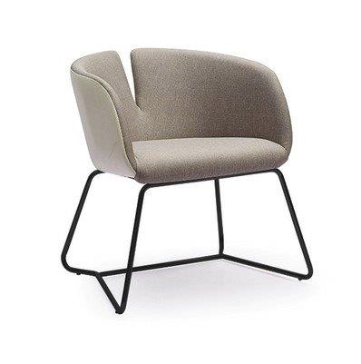 פינת המתנה מעוצבת - צבע בז'